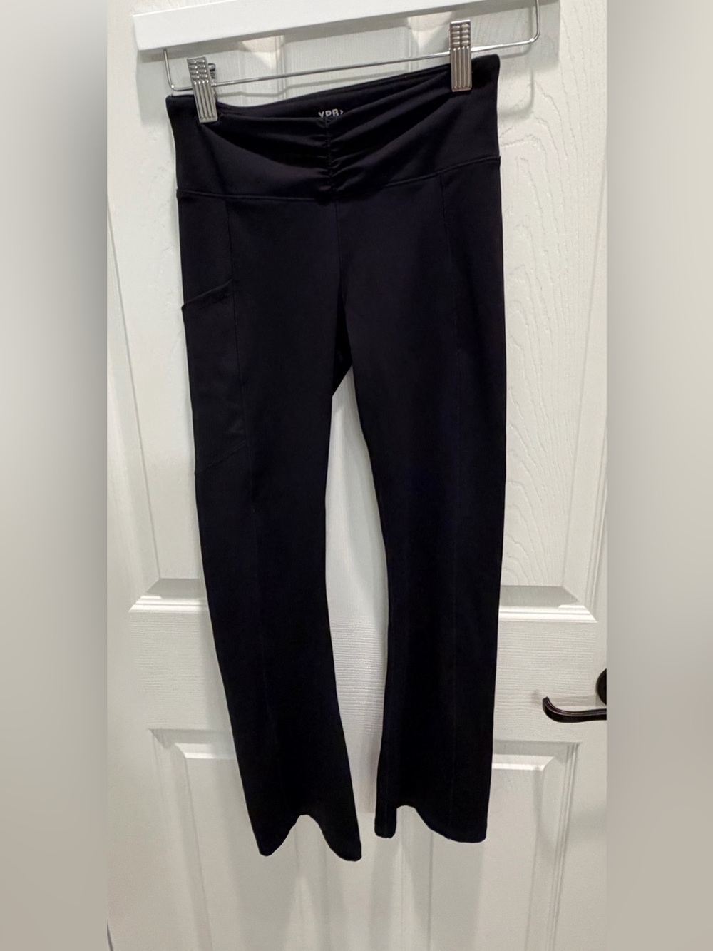 Abercrombie Kids YPB Black Cinched High Rise Flare Leggings Girls 9/10